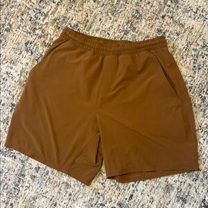 Lululemon Men's Workout Lined Shorts - Medium